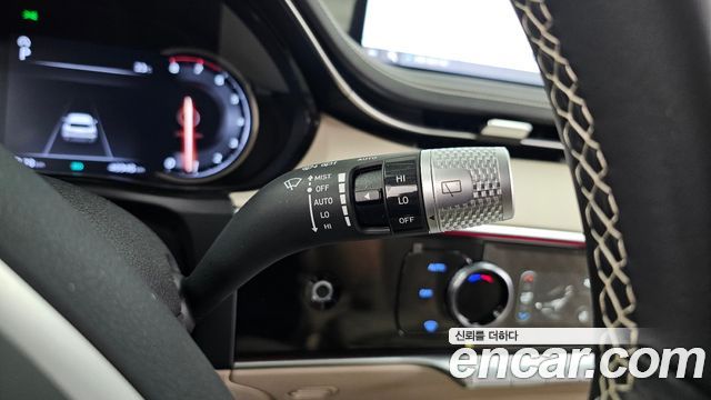 Genesis GV70 2.5T Gasoline 2WD 2024 — фото 18