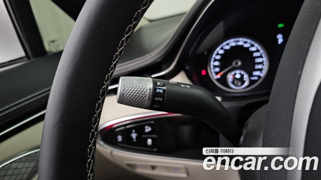 Genesis GV70 2.5T Gasoline 2WD 2024 — фото 36