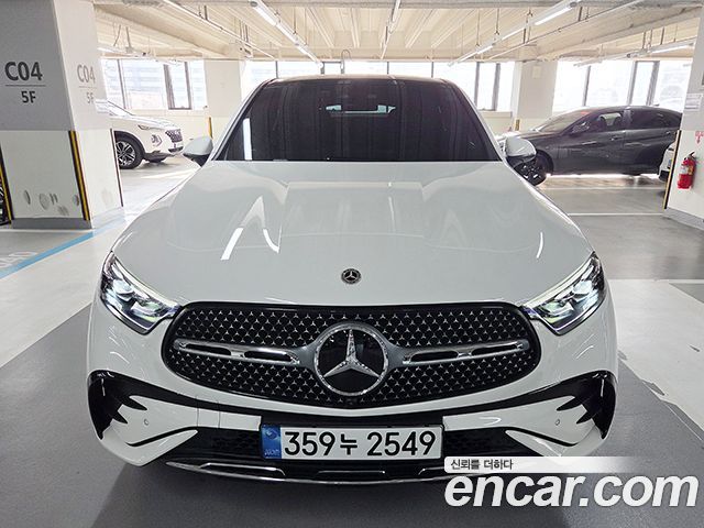 Mercedes-Benz GLC-Class (X254) GLC300 4MATIC Coupe 2024 — фото 2