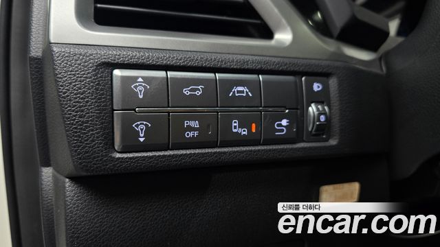 KG Mobility (SsangYong) Beautiful Korando Diesel 1.6 2WD C7 2023 — фото 14