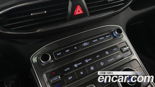 Hyundai Santa Fe Diesel 2.2 2WD Exclusive 2022 — фото 29