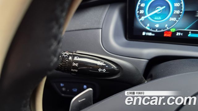 Hyundai Tucson Hybrid (NX4) Inspiration 2WD 2022 — фото 28