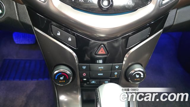 Chevrolet Cruze 1.8 LTZ+ 2013 — фото 20