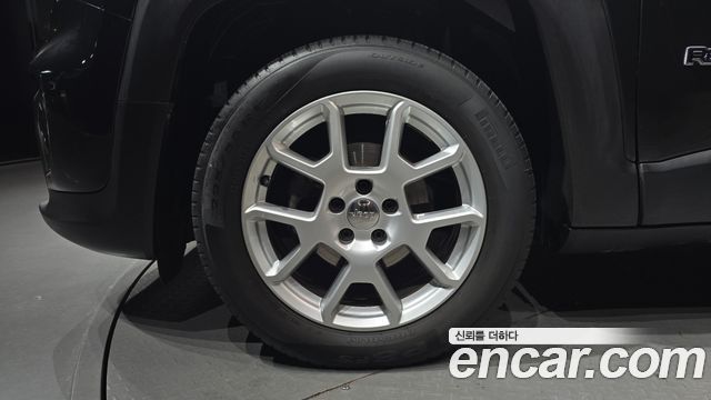 Jeep Renegade 1.6 Diesel Limited 2020 — фото 5