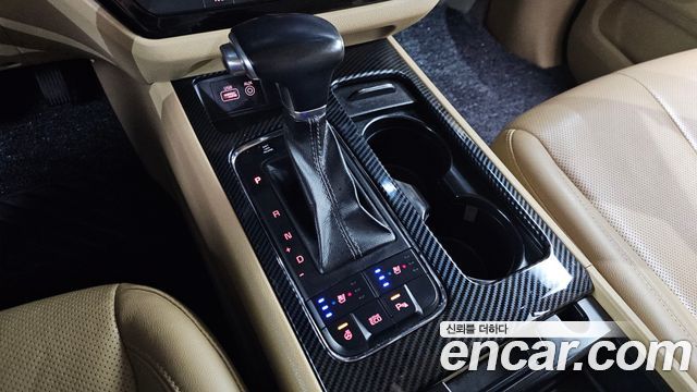 Kia Carnival 9-seater Noblesse 2018 — фото 9