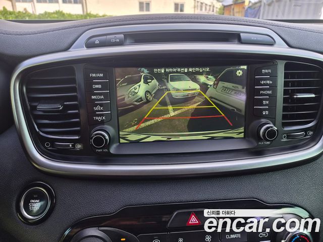 Kia Sorento Diesel 2.0 2WD Luxury 2015 — фото 7