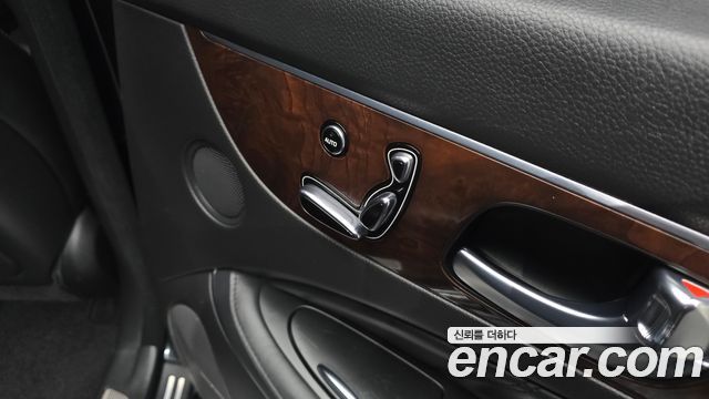 Hyundai Equus (New) VS380 Modern 2014 — фото 27