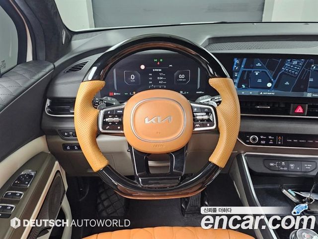 Kia Carnival (IV) HEV 9-Seater Hi-Limousine (Special vehicle) 2025 — фото 17