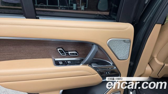 Land Rover Range Rover (V) D350 Autobiography 2023 — фото 20