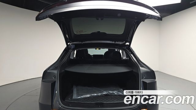 Tesla Model Y RWD 2025 — фото 20