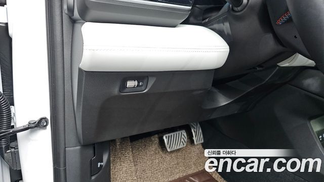 Renault Korea Grand Koleos 1.5 E-TECH Esprit Alphine 2WD 2026 — фото 39