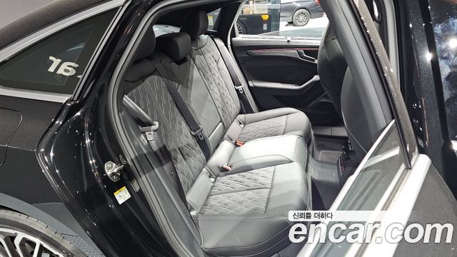 Audi A6 (C9) 55 TFSI Quattro S Line 2026 — фото 11