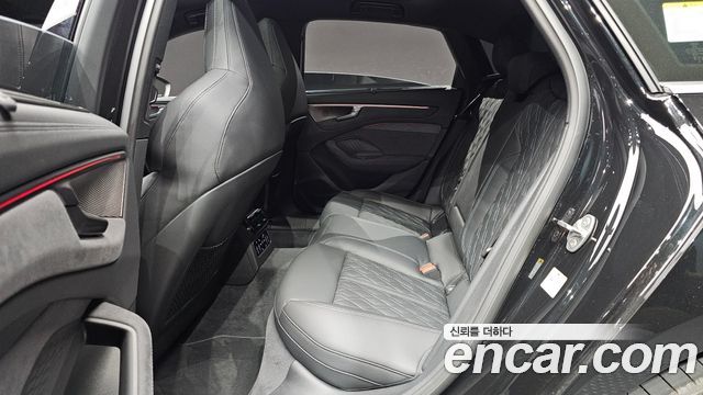 Audi A6 (C9) 55 TFSI Quattro S Line 2026 — фото 12