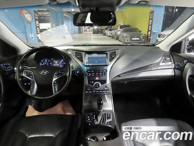 Hyundai Grandeur (HG) HG220 Diesel Premium 2016 — фото 7