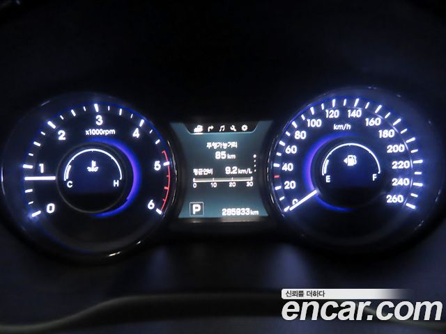 Hyundai Grandeur (HG) HG220 Diesel Premium 2016 — фото 8