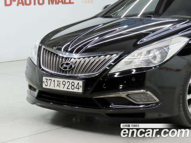 Hyundai Grandeur (HG) HG220 Diesel Premium 2016 — фото 22