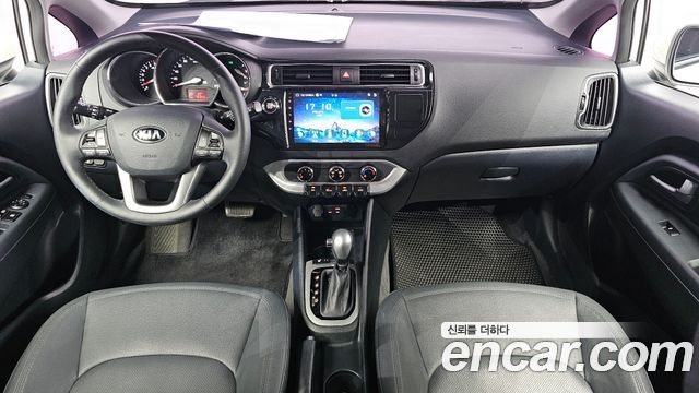 Kia Pride 5DR 1.4 MPI Trendy 2016 — фото 7