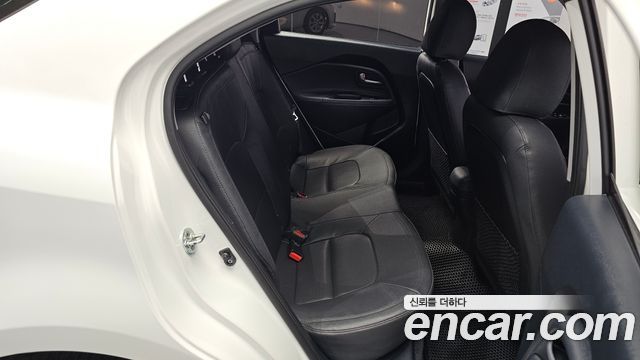 Kia Pride 5DR 1.4 MPI Trendy 2016 — фото 11