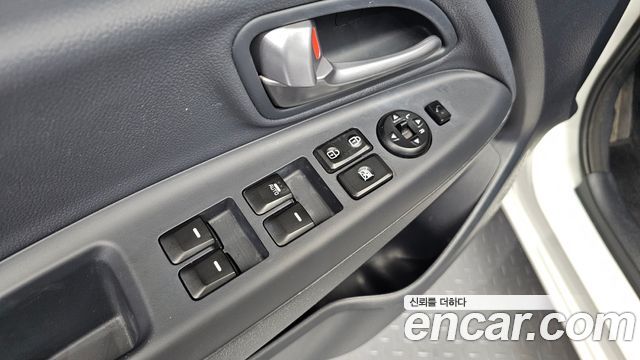Kia Pride 5DR 1.4 MPI Trendy 2016 — фото 26