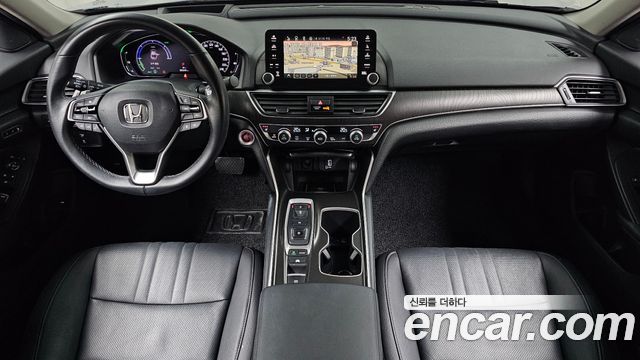 Honda Accord (X) 2.0 Hybrid Touring 2019 — фото 7