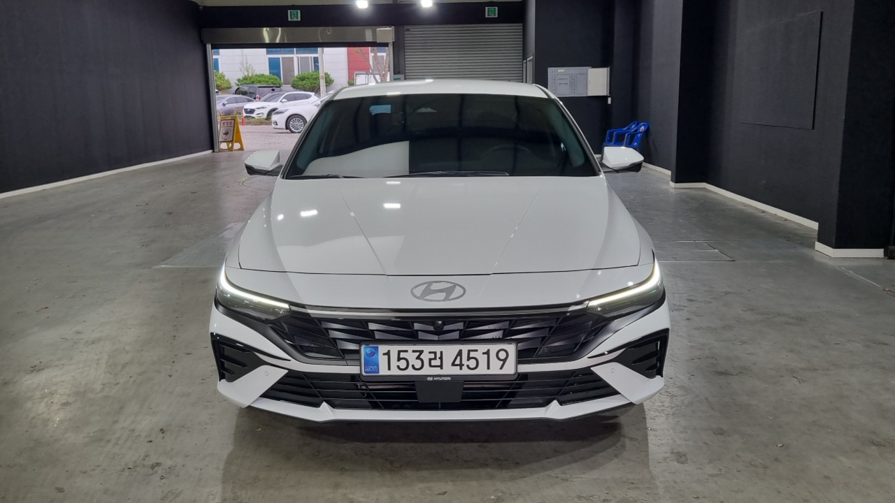 Hyundai Avante (CN7) 1.6 Inspiration 2024 — фото 3