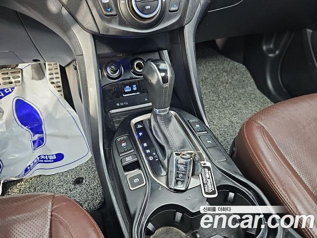 Hyundai Santa Fe The Prime Diesel 2.0 2WD 1 Million 2017 — фото 8