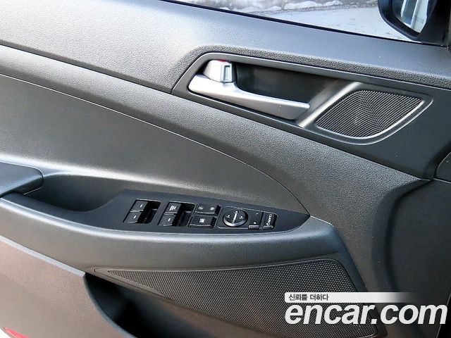 Hyundai Tucson Diesel 2.0 2WD Smart 2018 — фото 15