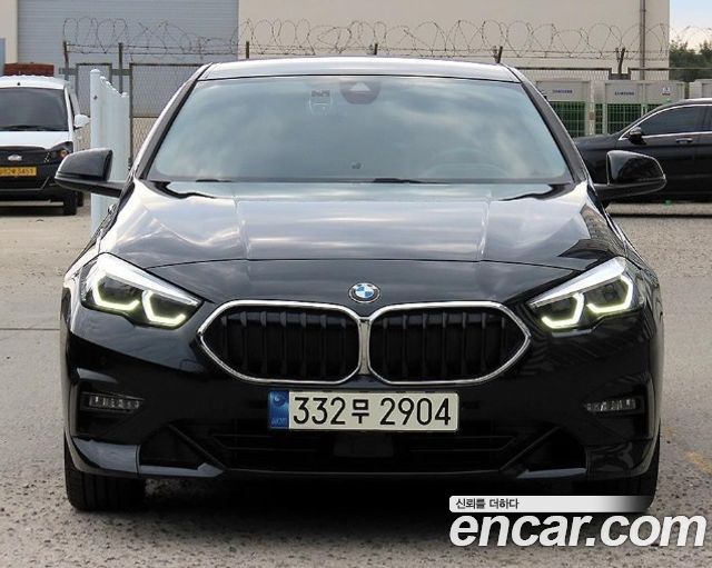 BMW 2 Series Gran Coupe (F44) 220i Sport 2023 — фото 4