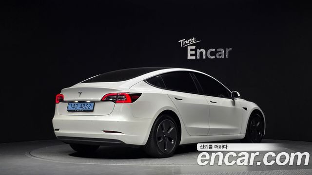 Tesla Model 3 RWD 2022 — фото 2