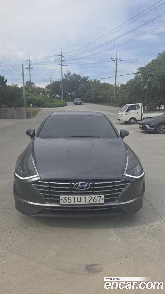 Hyundai Sonata (DN8) 2.0 Premium