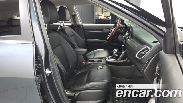 Kia Seltos Gasoline 1.6 Turbo 4WD Noblesse 2020 — фото 11