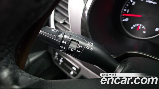 Kia Seltos Gasoline 1.6 Turbo 4WD Noblesse 2020 — фото 28