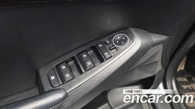 Kia Seltos Gasoline 1.6 Turbo 4WD Noblesse 2020 — фото 31