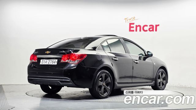 Chevrolet Cruze 1.8 LTZ+ The Perfect Black 2013 — фото 2