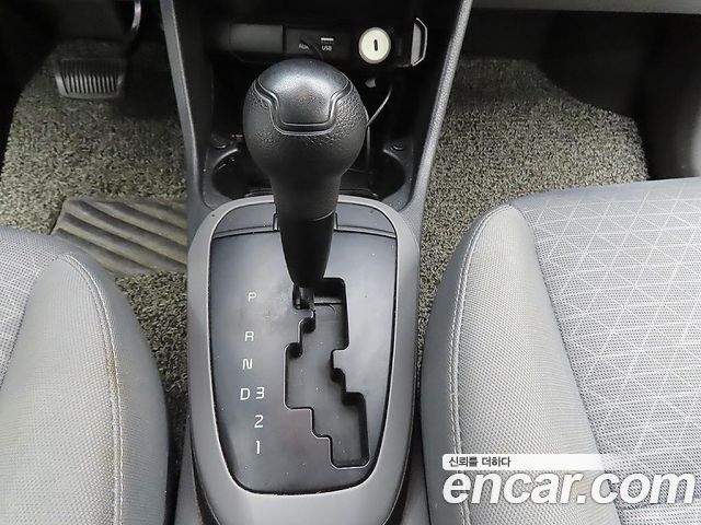 Kia Morning (JA) LPi Deluxe 2018 — фото 17