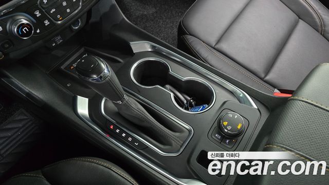 Chevrolet Traverse 3.6 AWD Redline 2020 — фото 9