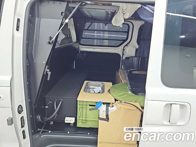 Hyundai Grand Starex Van 3-Seater LPi Smart 2019 — фото 16