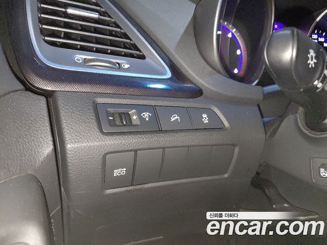Hyundai Santa Fe (DM) Diesel(e-VGT) 2.0 2WD Premium 2015 — фото 19