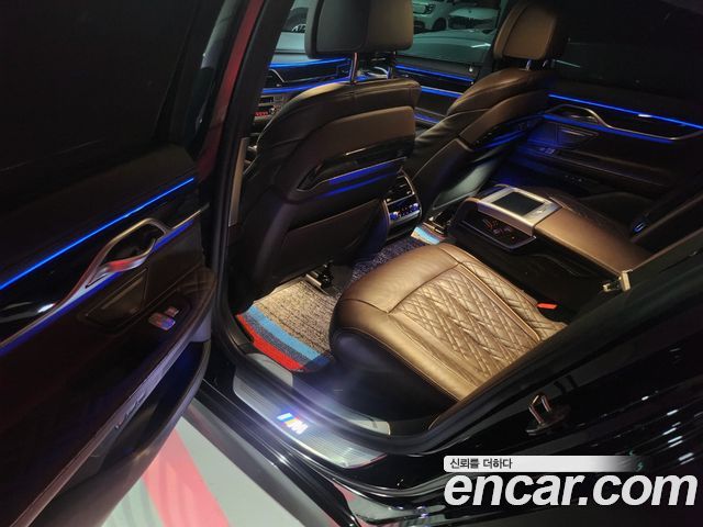 BMW 7 Series (G11) 730d xDrive M Sport 2021 — фото 7