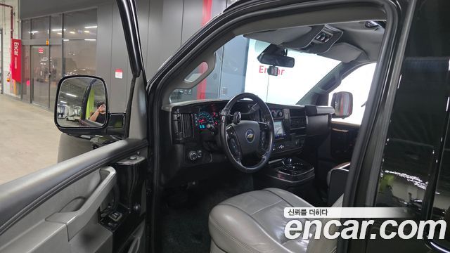 Chevrolet Express Van 6.0 2019 — фото 10