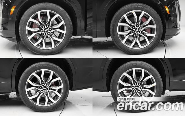 Cadillac XT6 3.6 Sport 2023 — фото 5