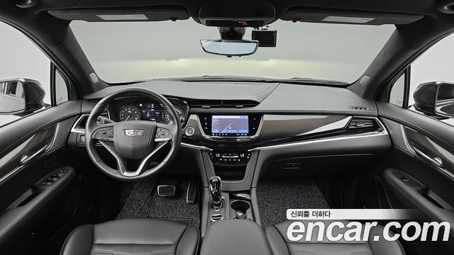 Cadillac XT6 3.6 Sport 2023 — фото 7