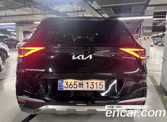 Kia Sportage (V) Gasoline 1.6 Turbo 2WD Prestige 2024 — фото 5