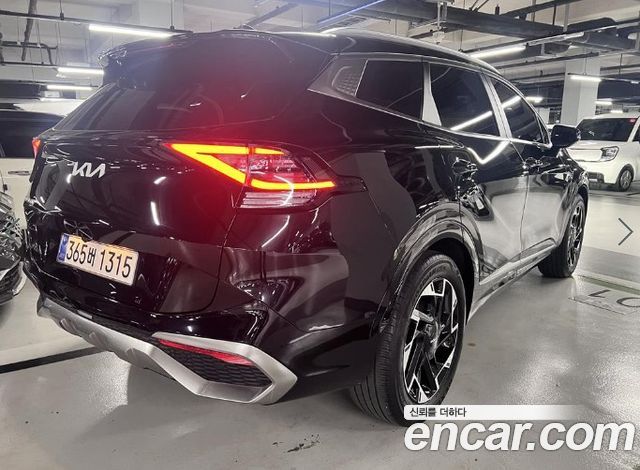 Kia Sportage (V) Gasoline 1.6 Turbo 2WD Prestige 2024 — фото 6