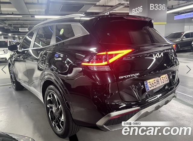 Kia Sportage (V) Gasoline 1.6 Turbo 2WD Prestige 2024 — фото 7