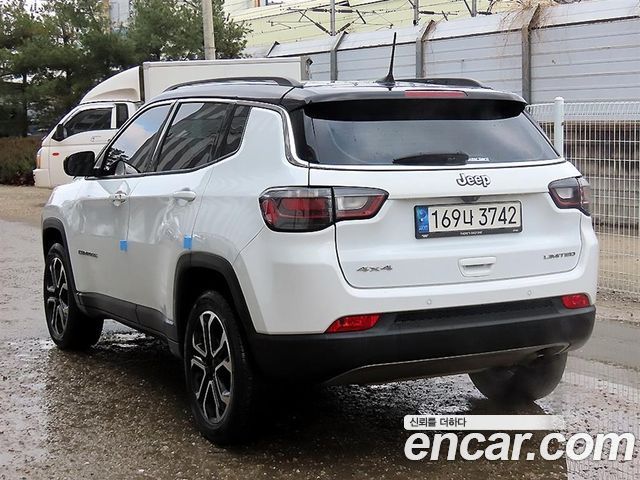 Jeep Compass (II) 2.4 Limitied AWD 2022 — фото 3