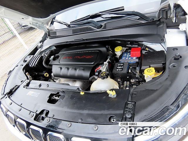 Jeep Compass (II) 2.4 Limitied AWD 2022 — фото 23