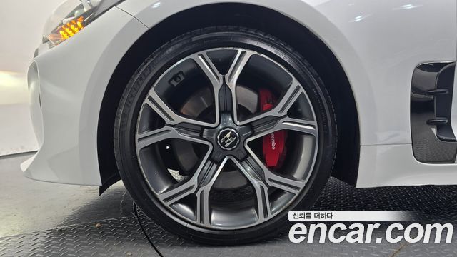 Kia Stinger 3.3 Turbo AWD GT 2018 — фото 5