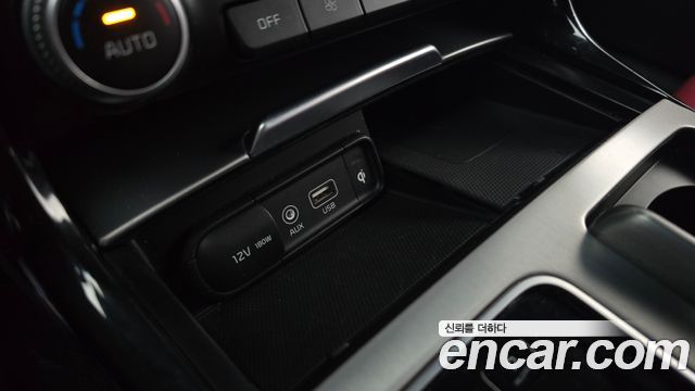 Kia Stinger 3.3 Turbo AWD GT 2018 — фото 28