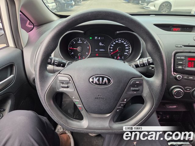 Kia K3 Diesel Deluxe 2017 — фото 8